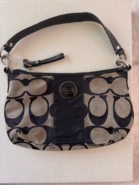 Coach shoulder bag
